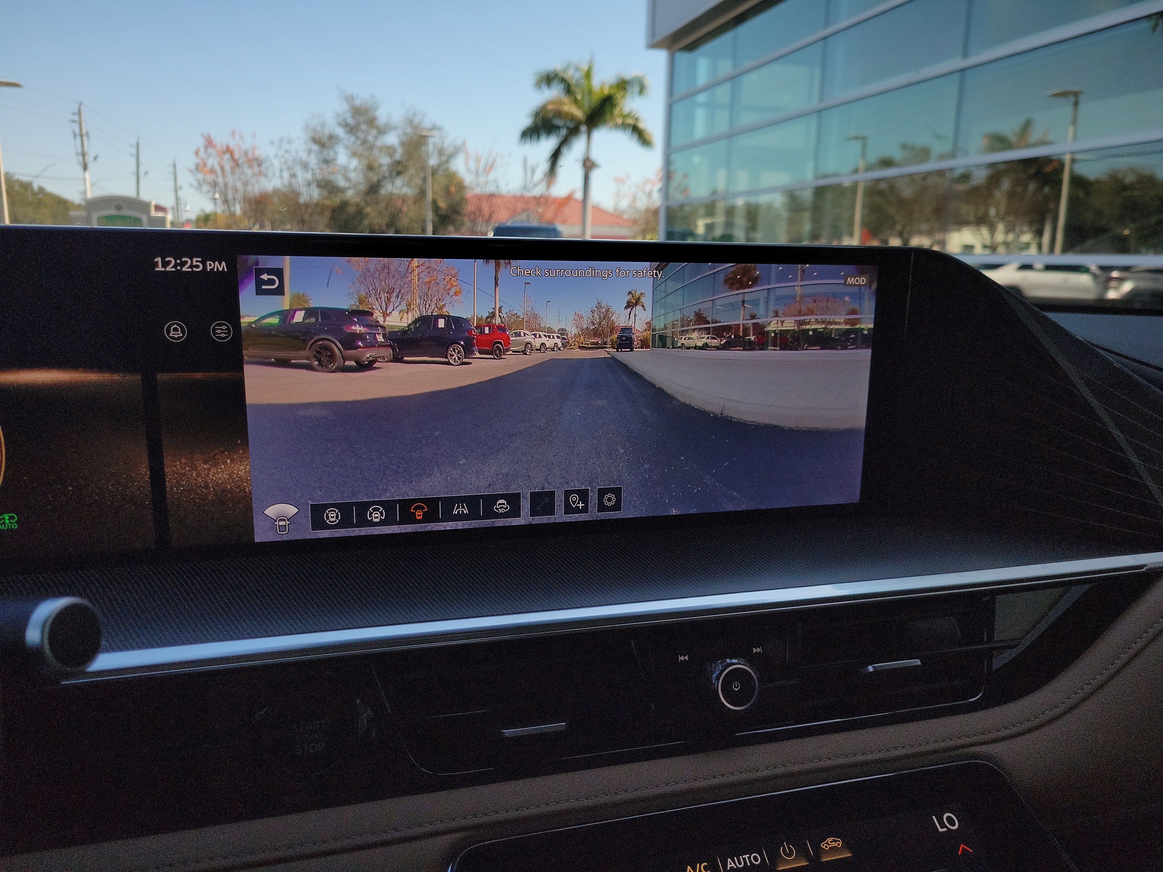 2026 INFINITI QX80 Luxe 2WD