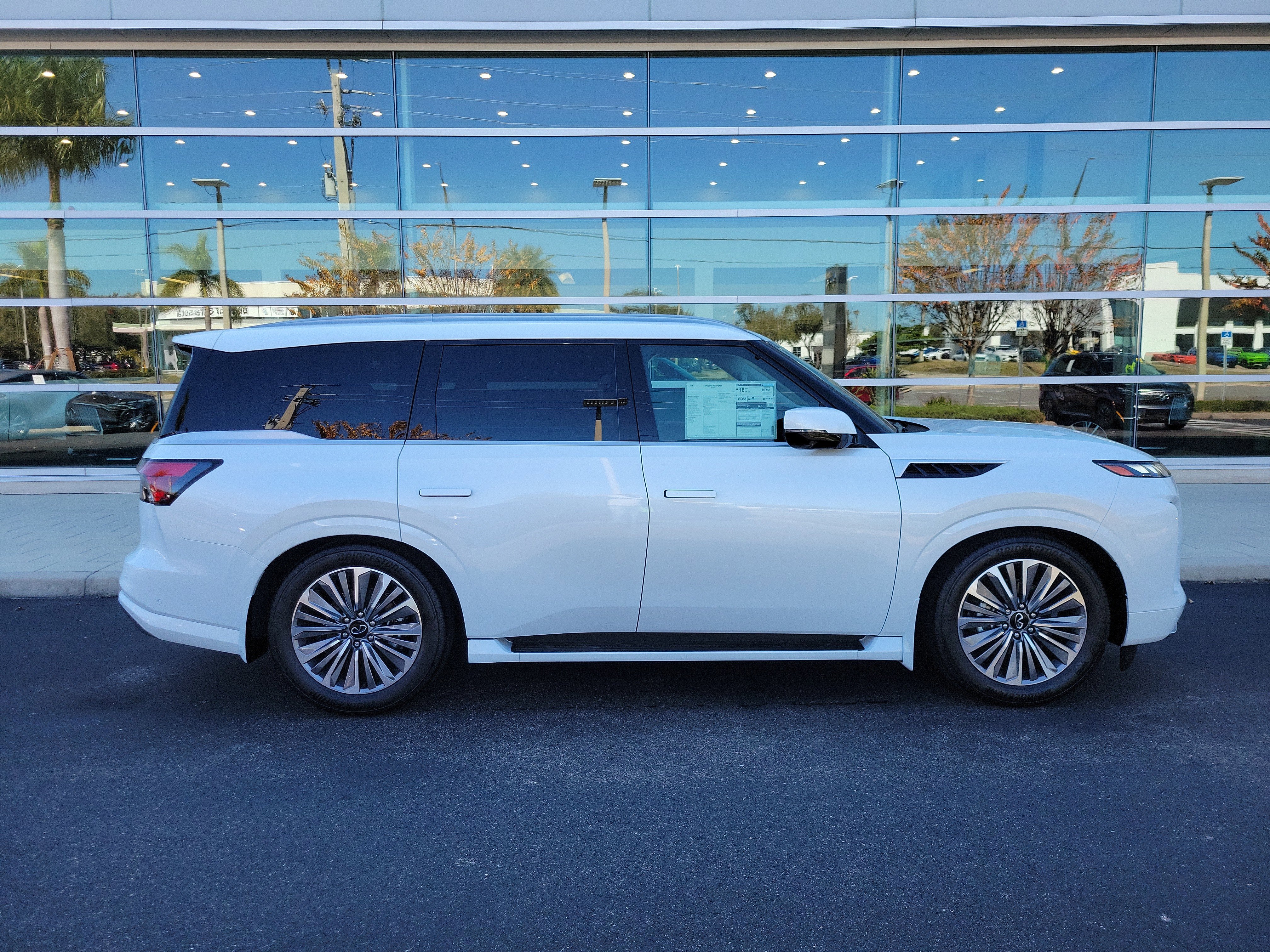 2026 INFINITI QX80 Luxe 2WD