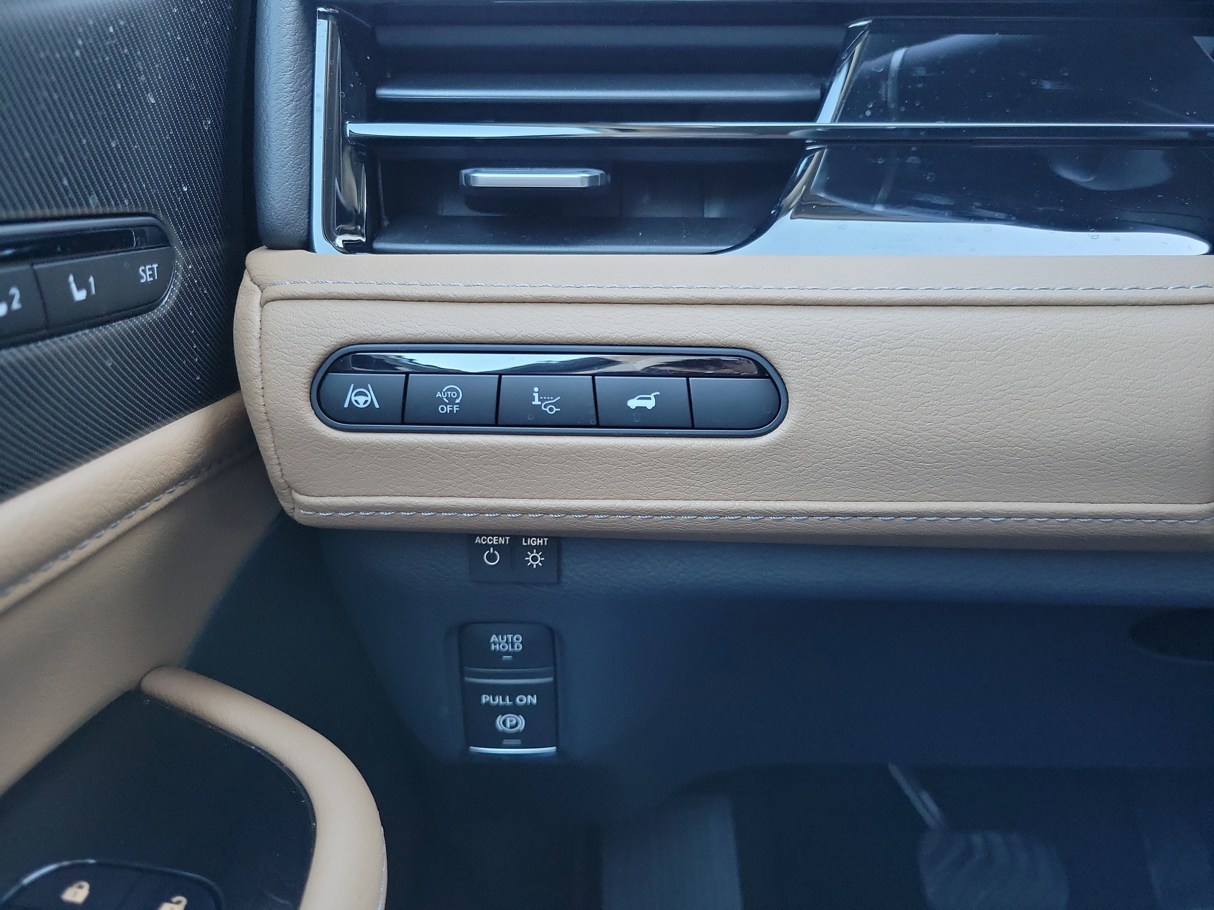 2026 INFINITI QX80 Luxe 4WD