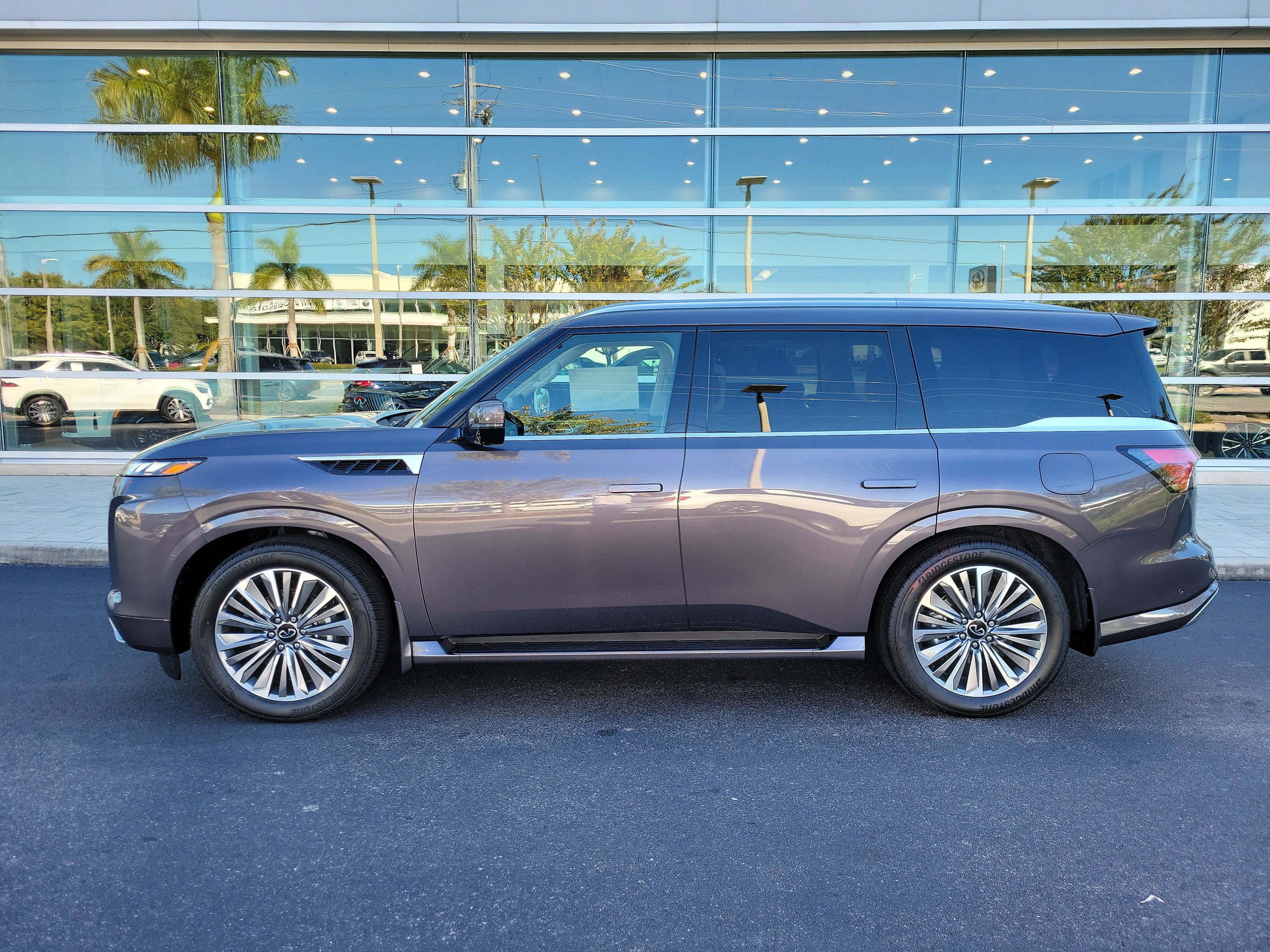 2026 INFINITI QX80 Luxe 4WD