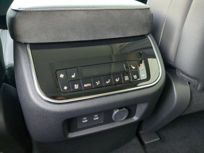 2026 INFINITI QX80 Luxe 4WD