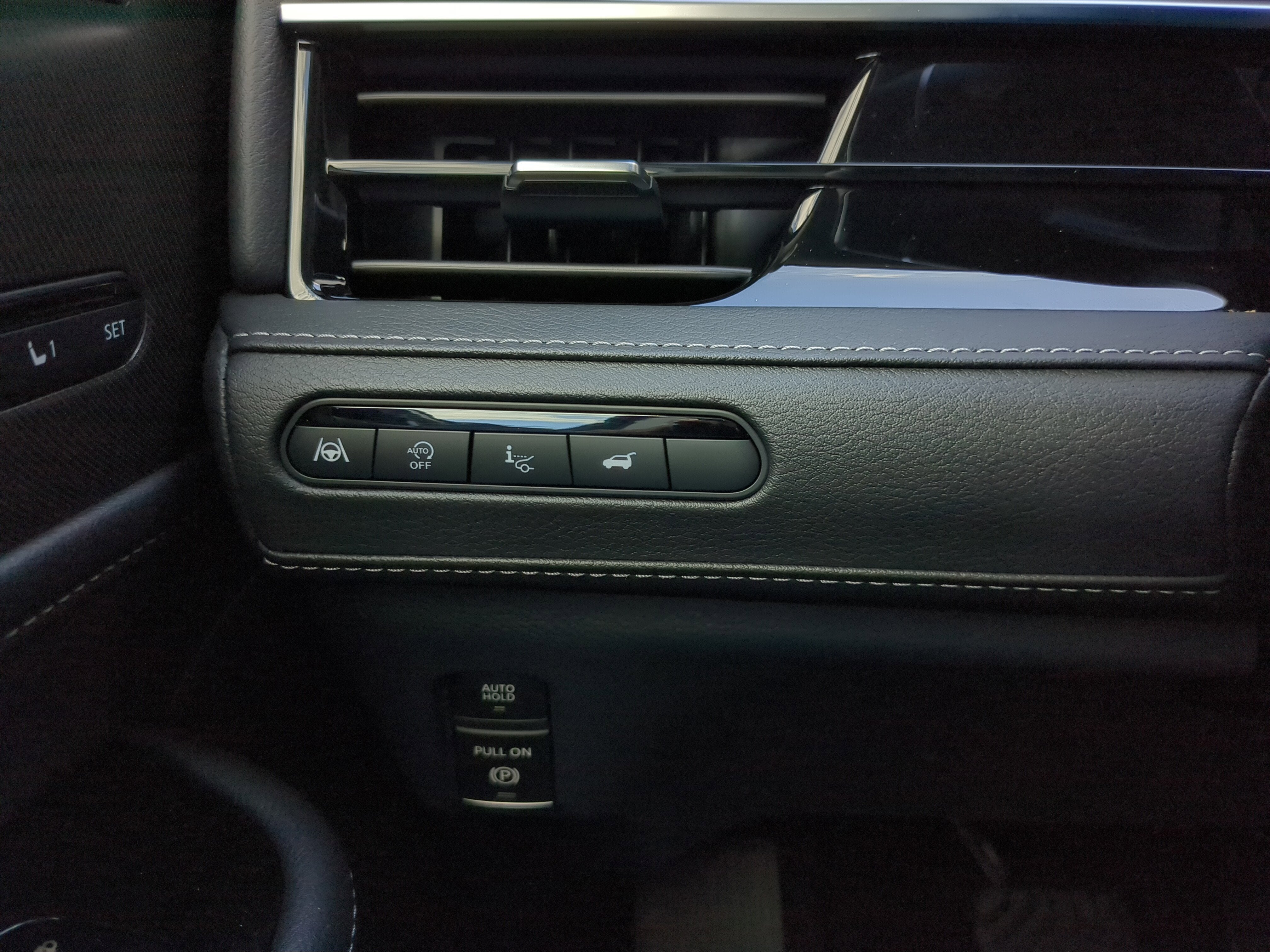 2026 INFINITI QX80 Luxe 4WD