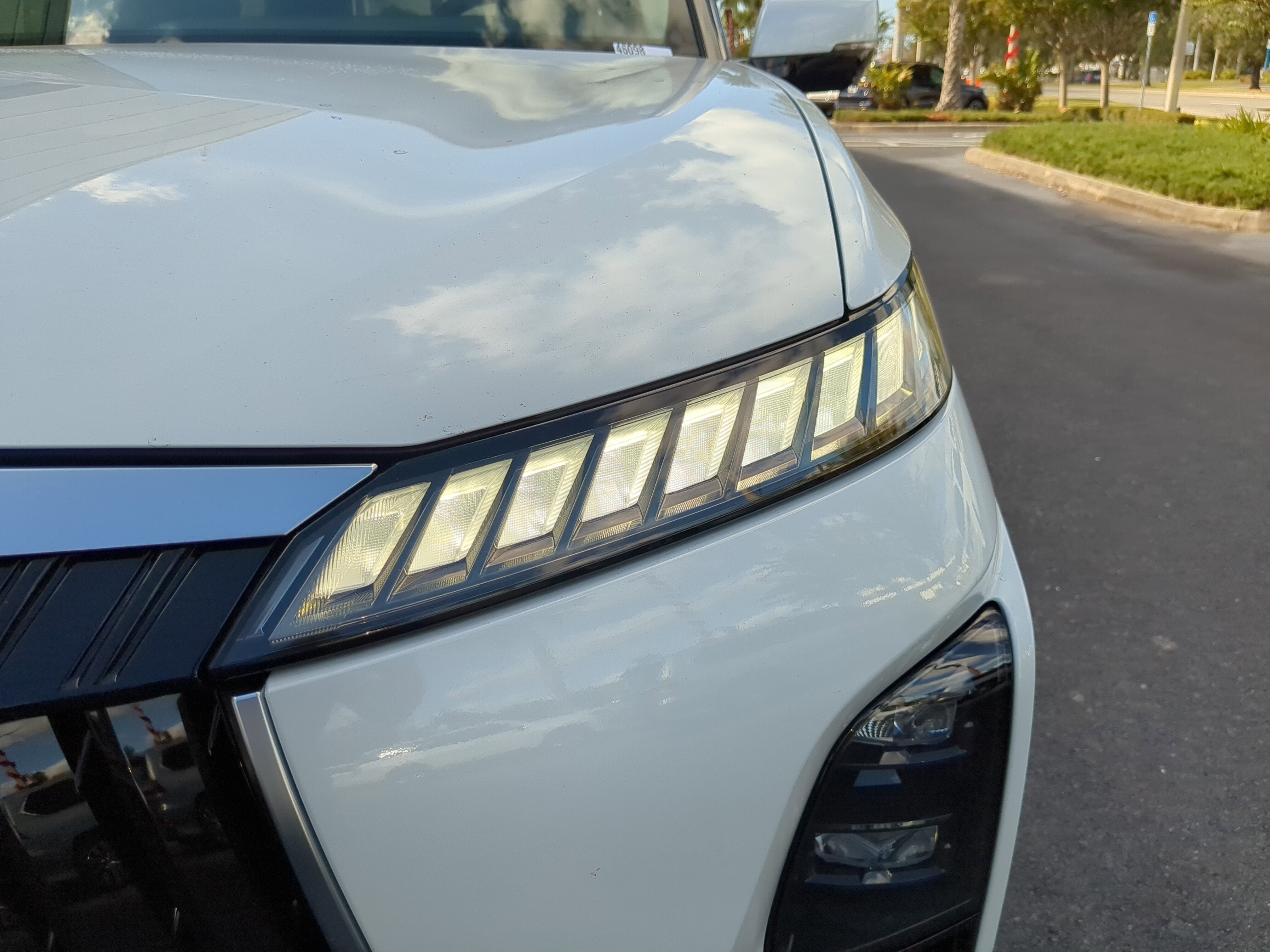 2026 INFINITI QX80 Luxe 4WD