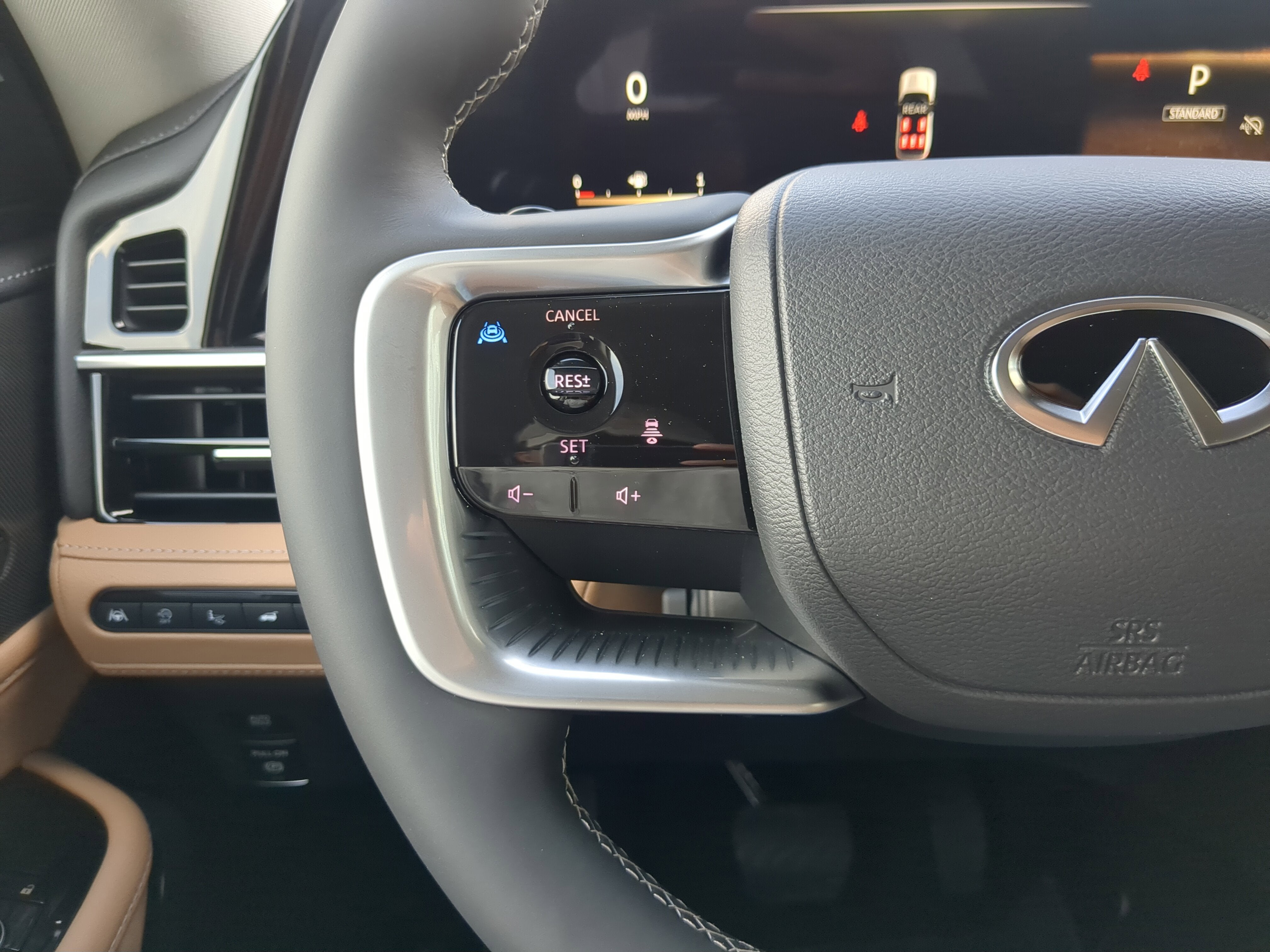 2026 INFINITI QX80 Luxe 4WD