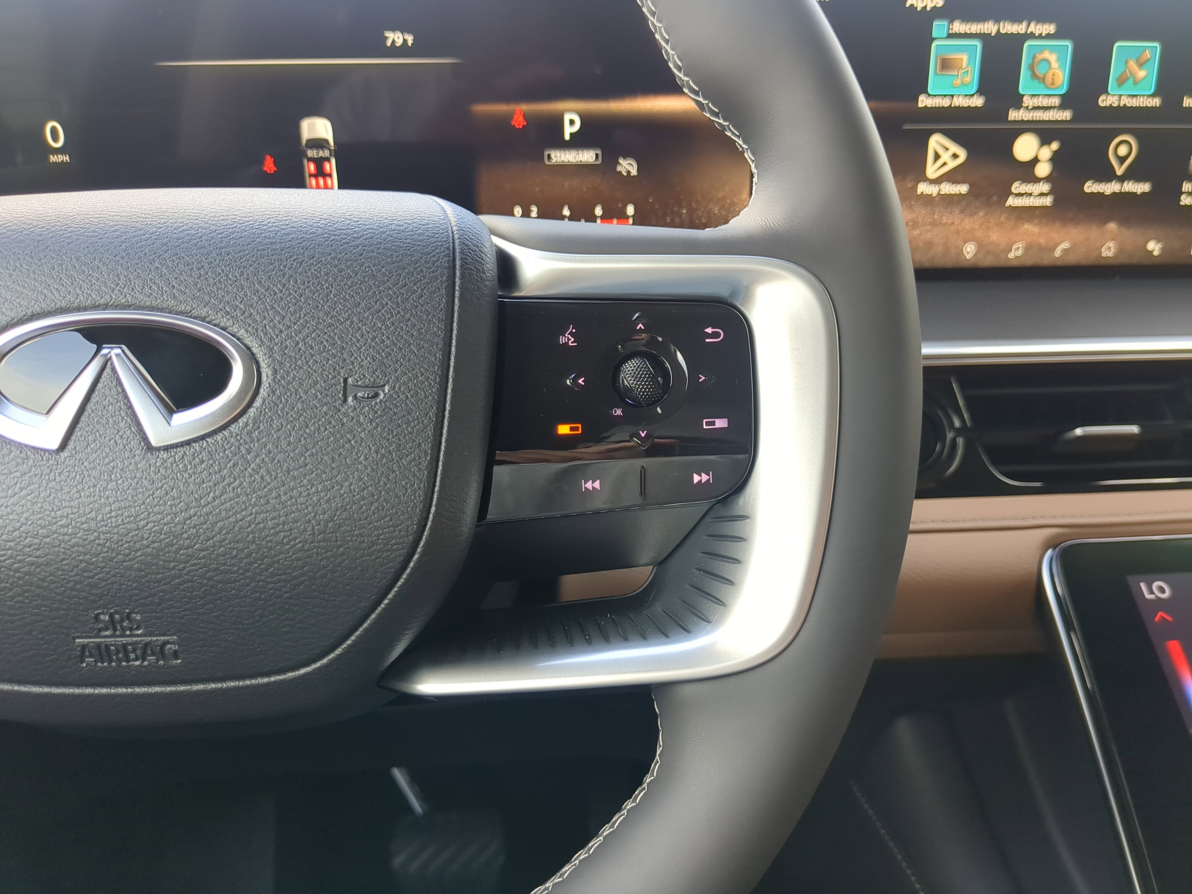 2026 INFINITI QX80 Luxe 4WD