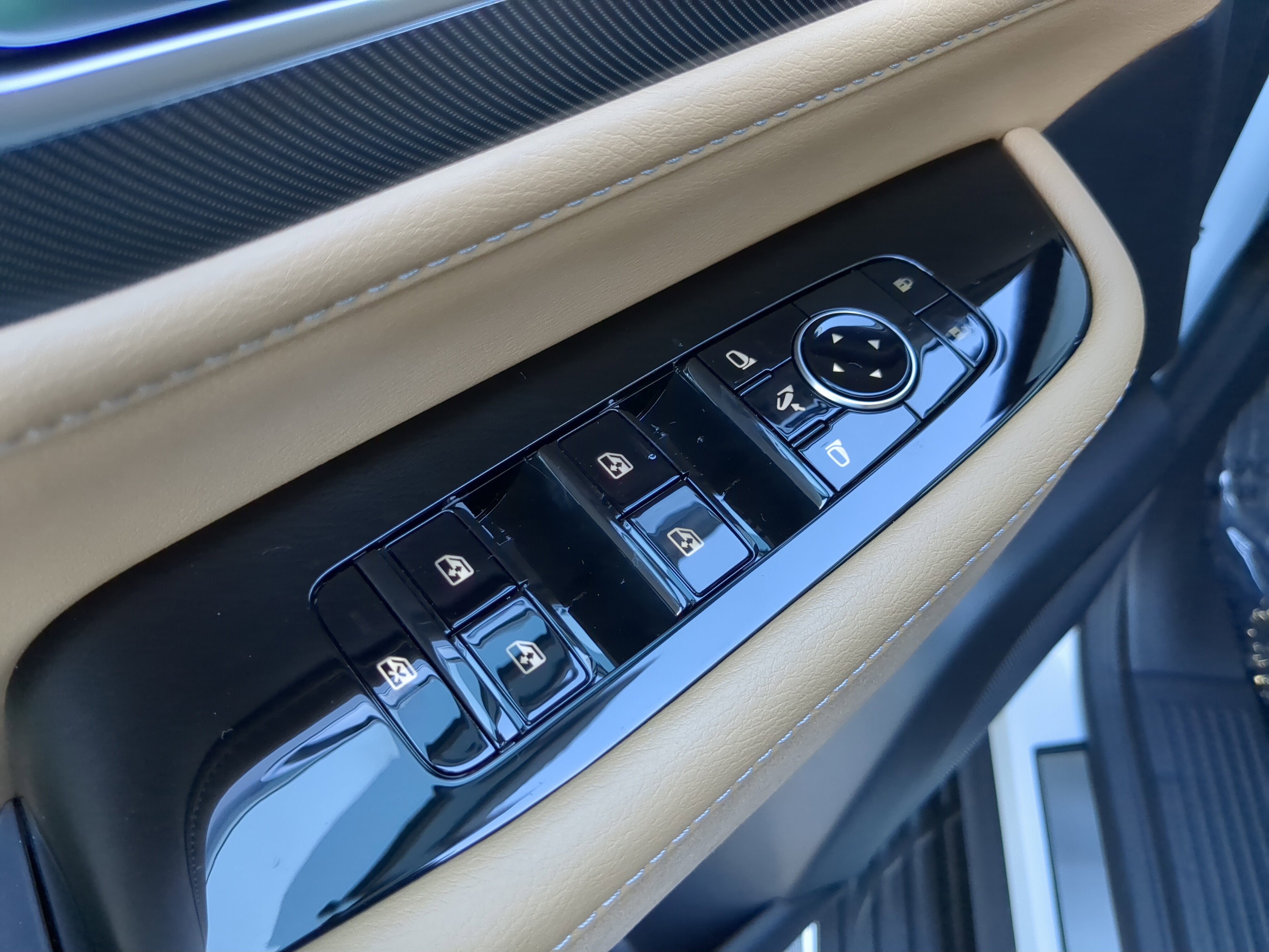 2026 INFINITI QX80 Luxe 4WD