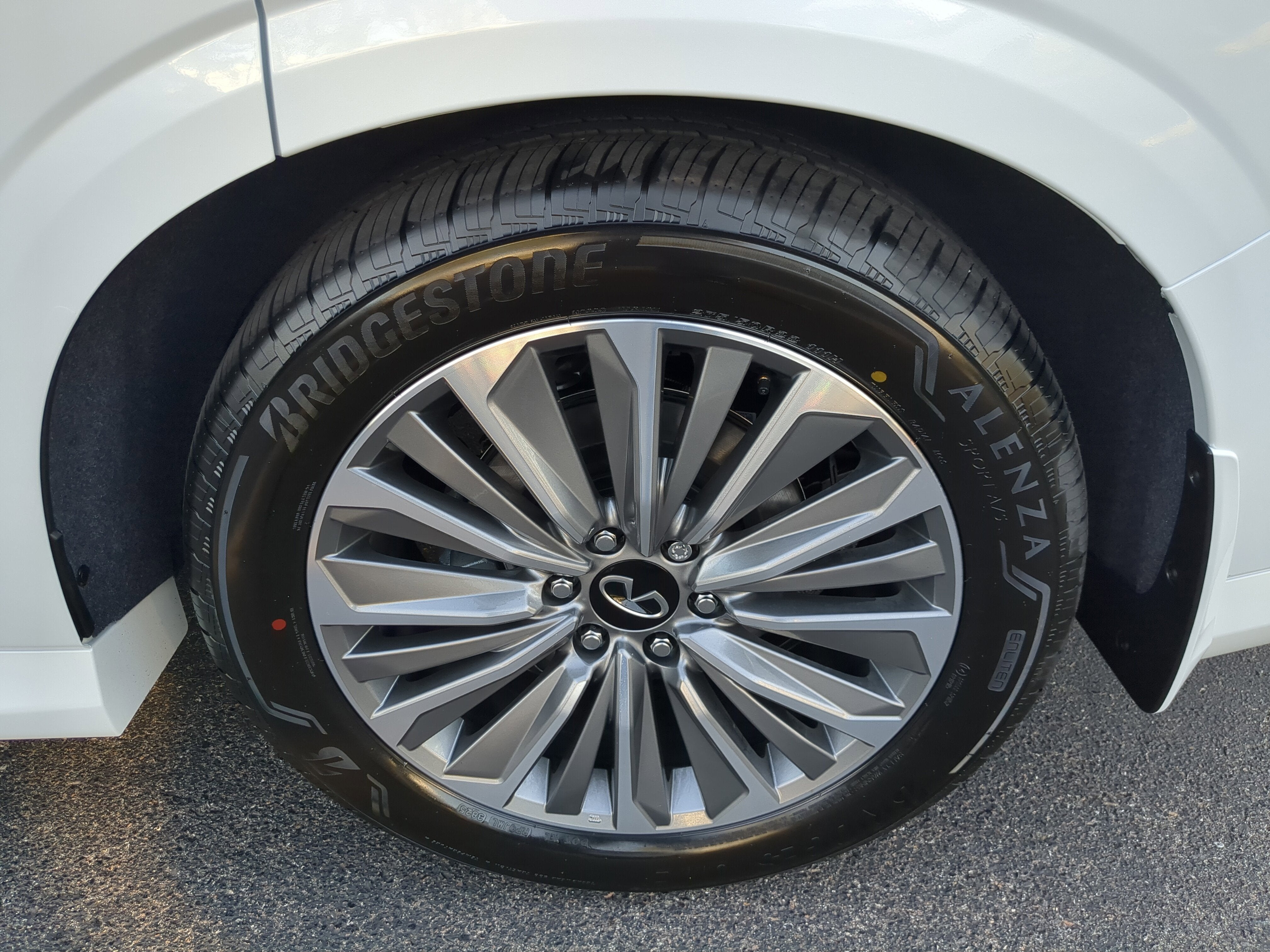 2026 INFINITI QX80 Luxe 4WD