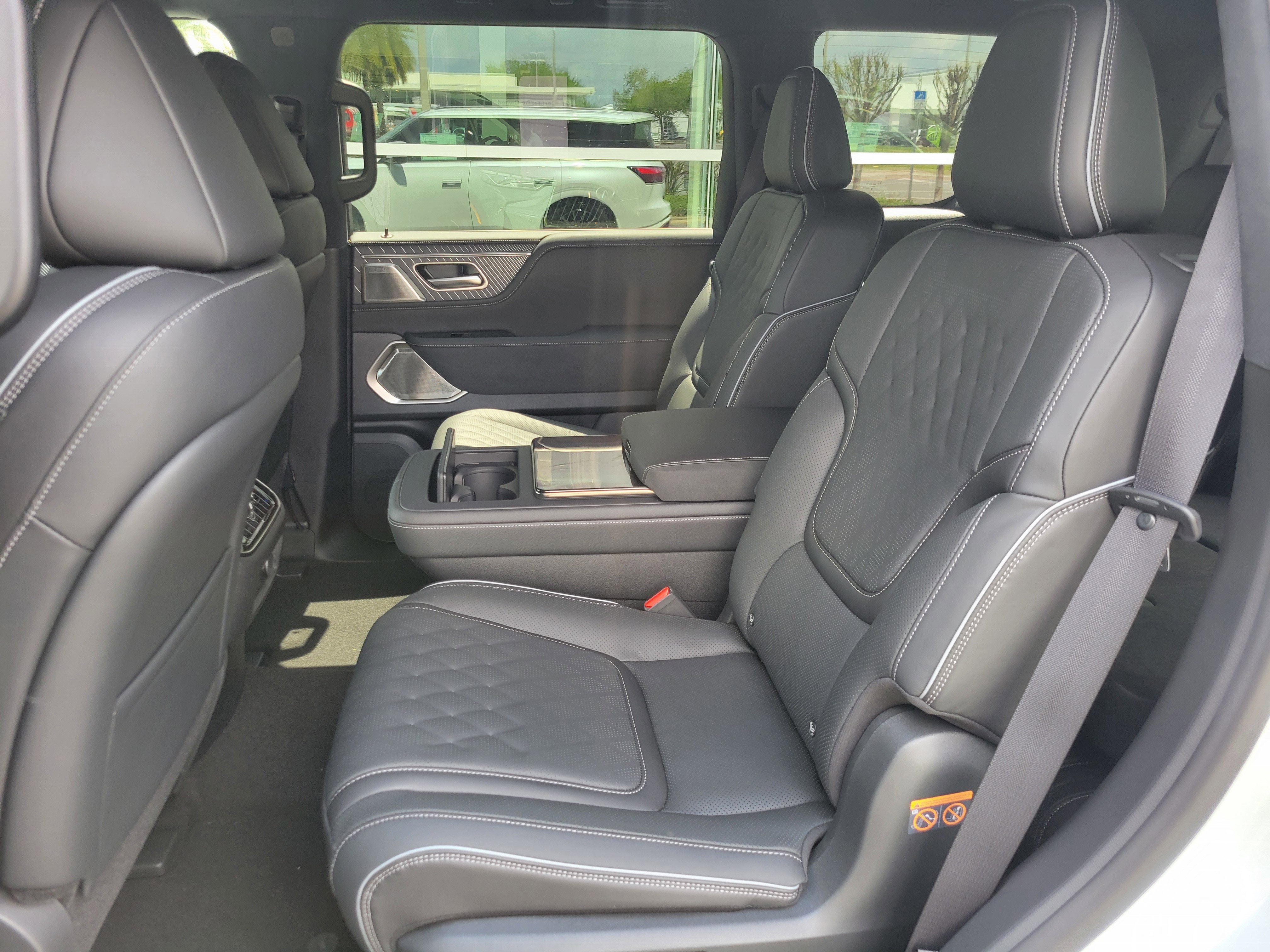 2026 INFINITI QX80 Luxe 2WD