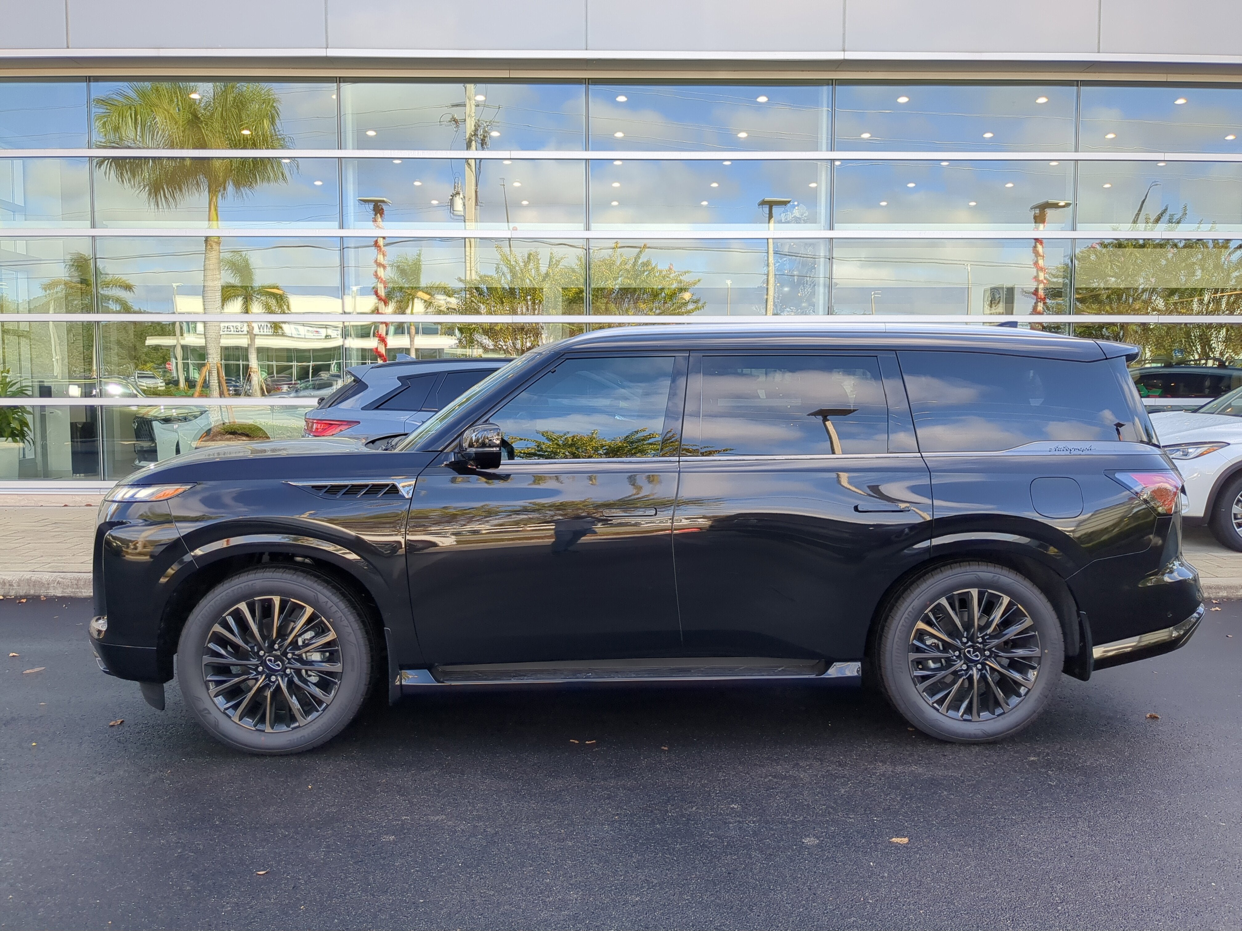 2026 INFINITI QX80 Autograph 4WD