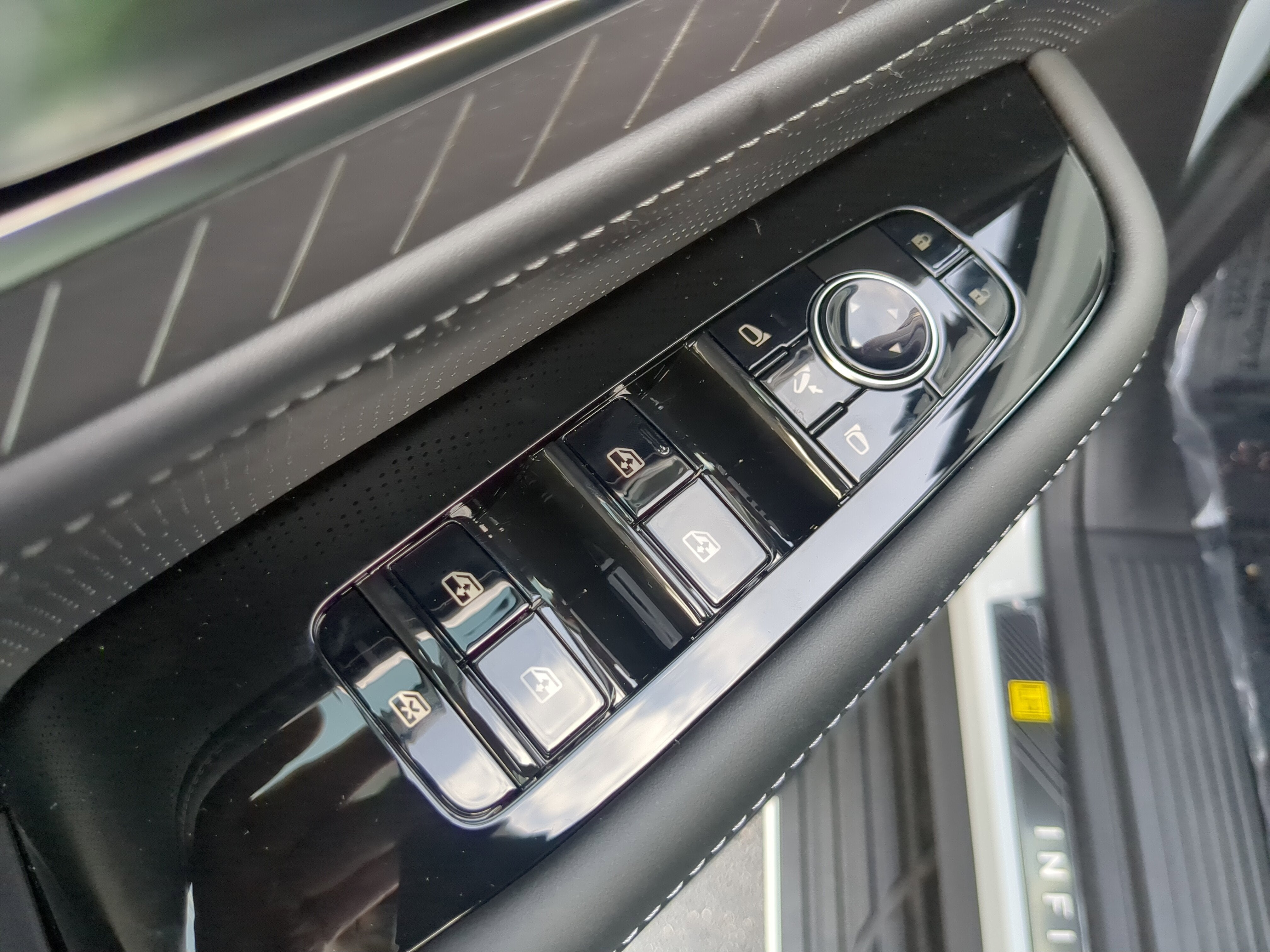 2026 INFINITI QX80 Autograph 4WD