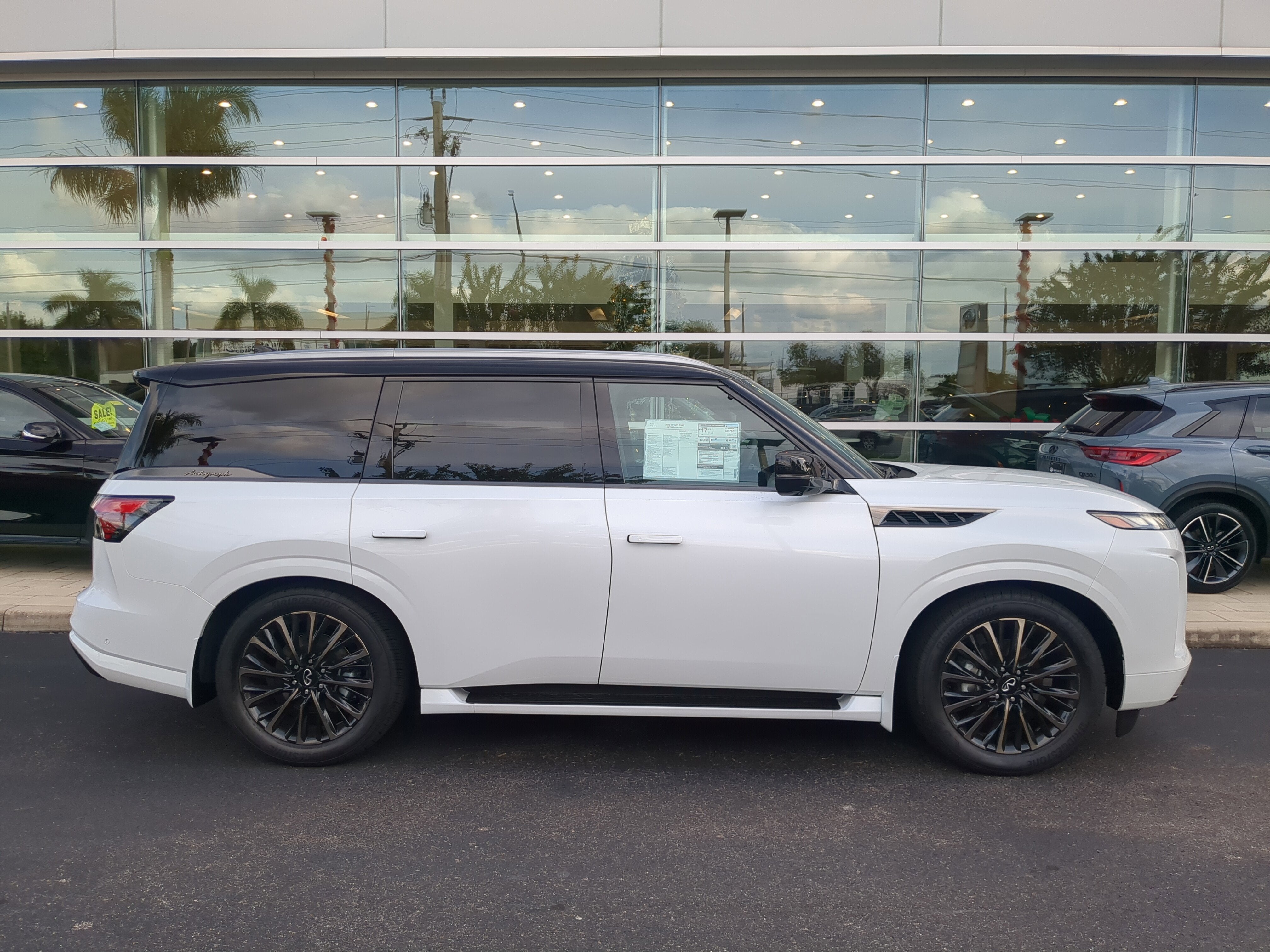 2026 INFINITI QX80 Autograph 4WD