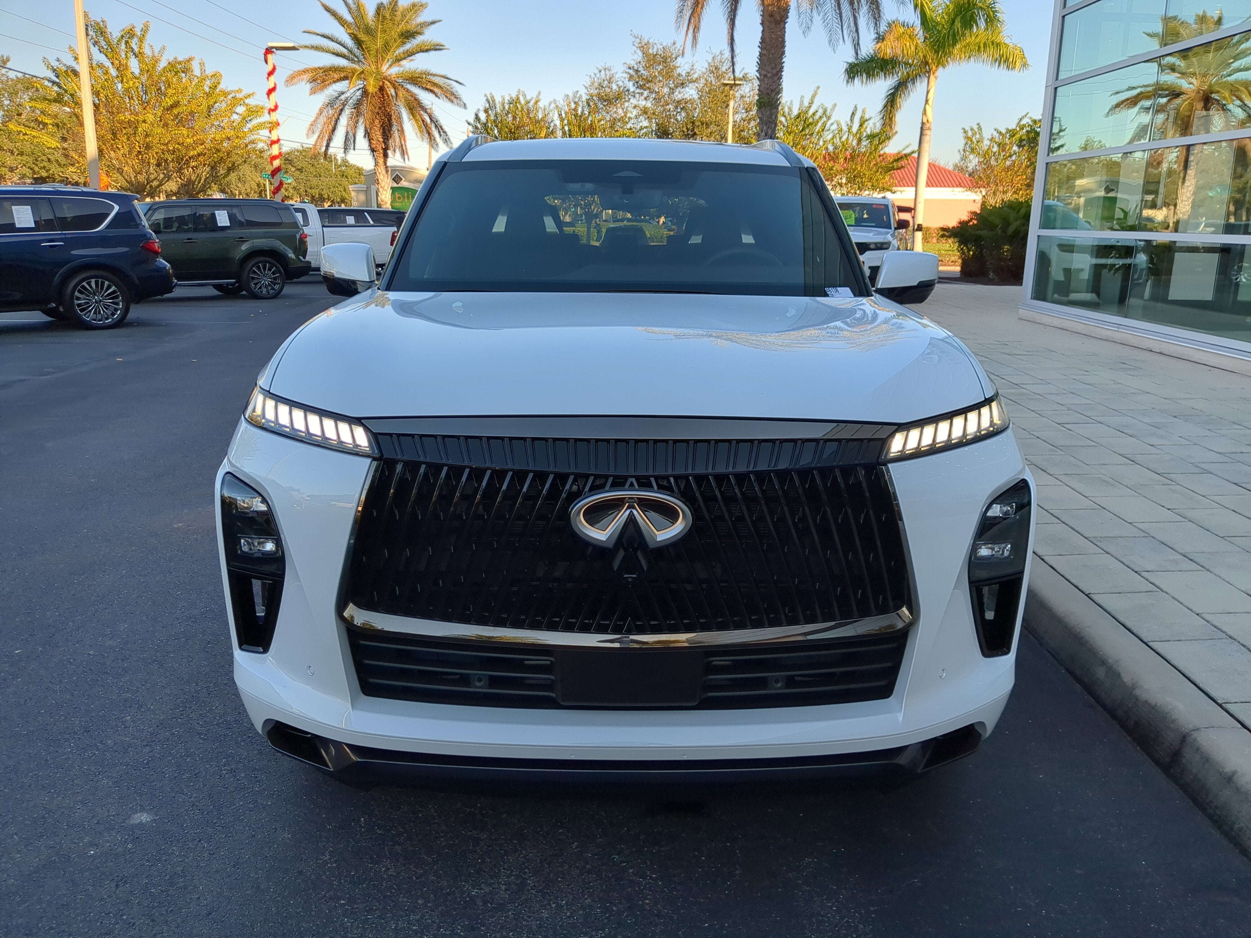 2026 INFINITI QX80 Autograph 4WD