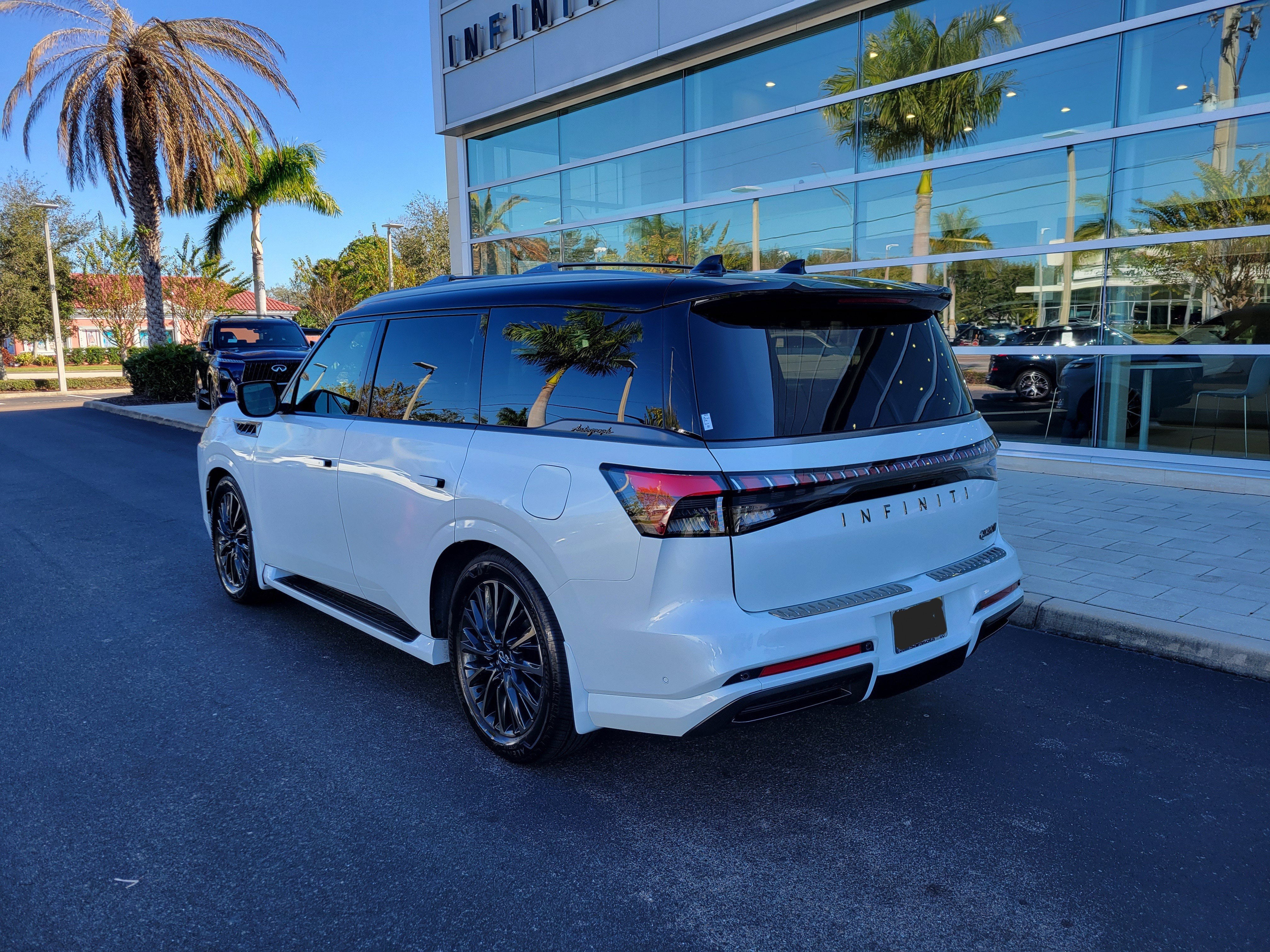 2026 INFINITI QX80 Autograph 4WD