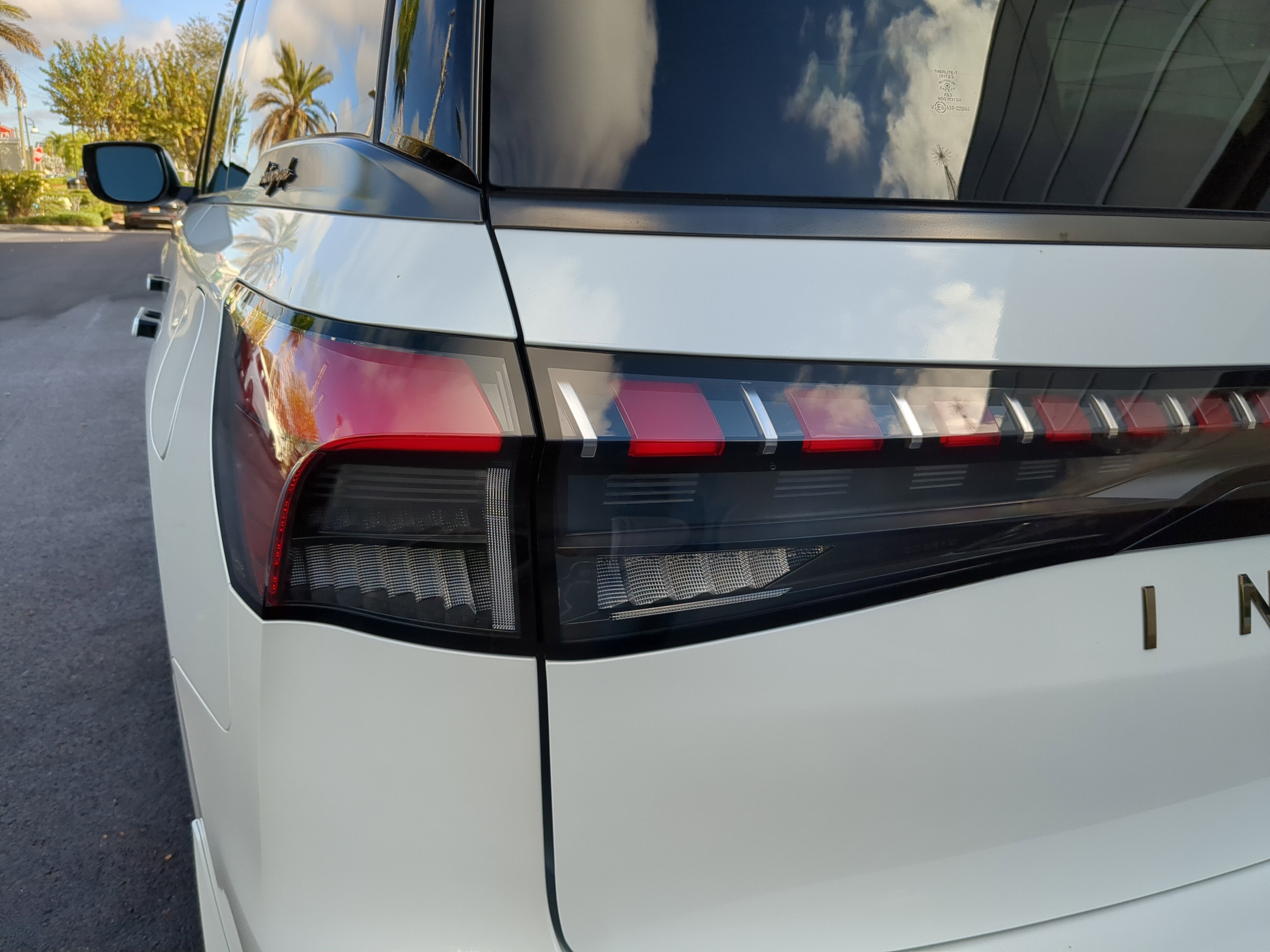 2026 INFINITI QX80 Autograph 4WD