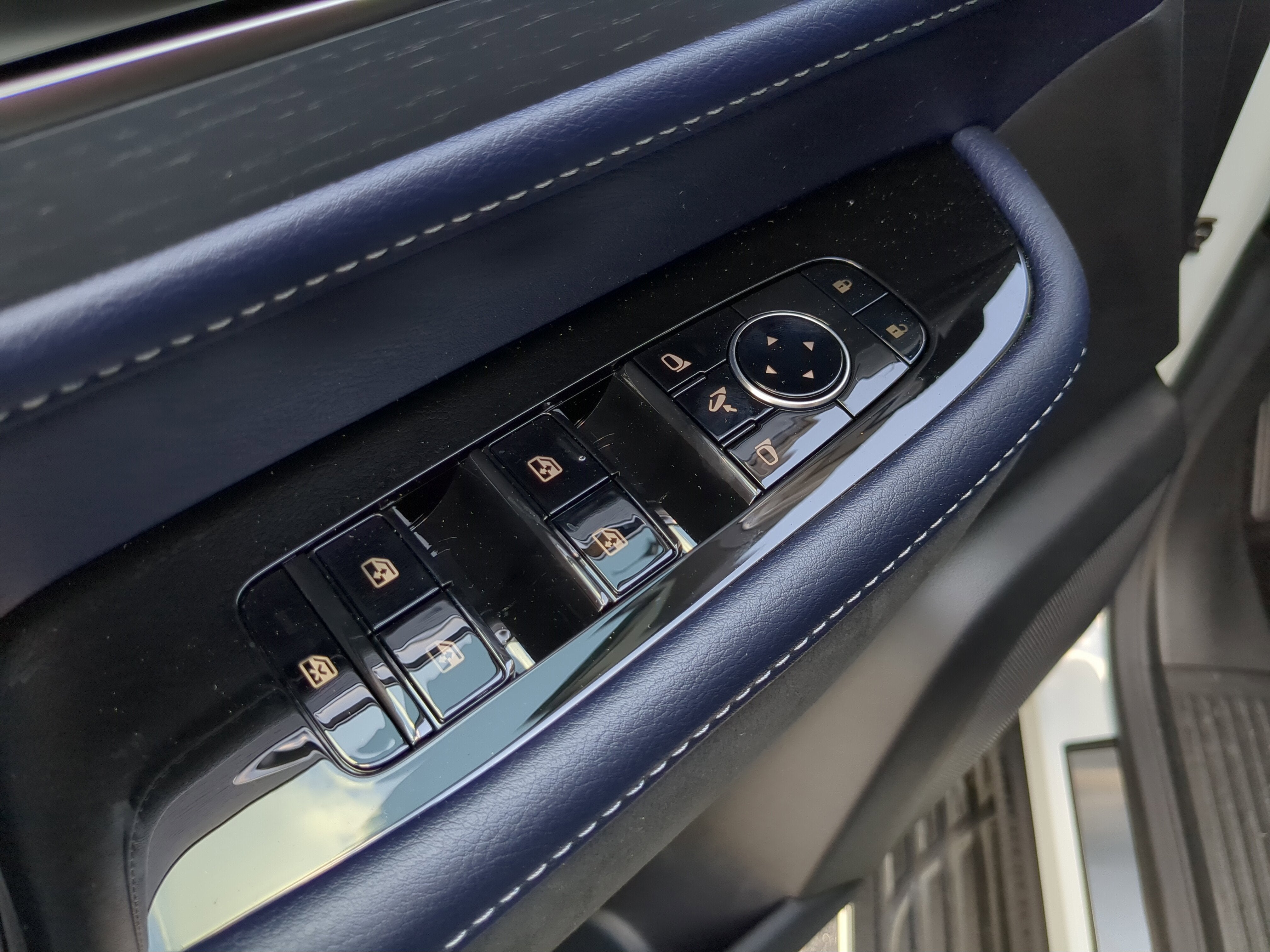 2026 INFINITI QX80 Sport 4WD