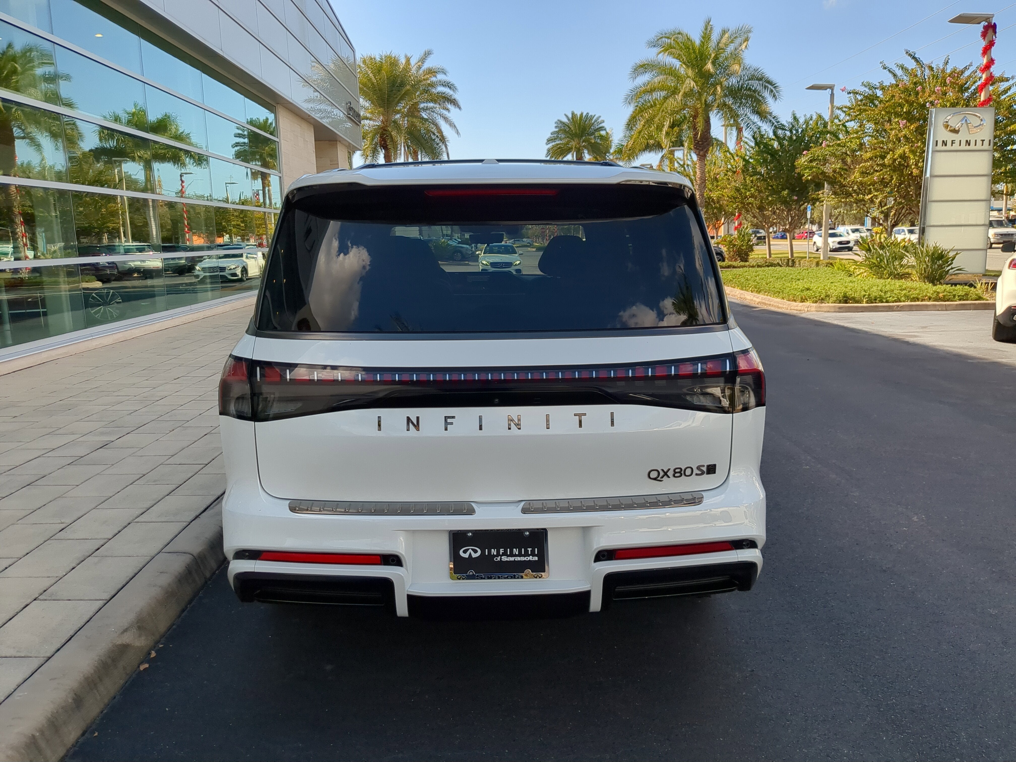 2026 INFINITI QX80 Sport 4WD