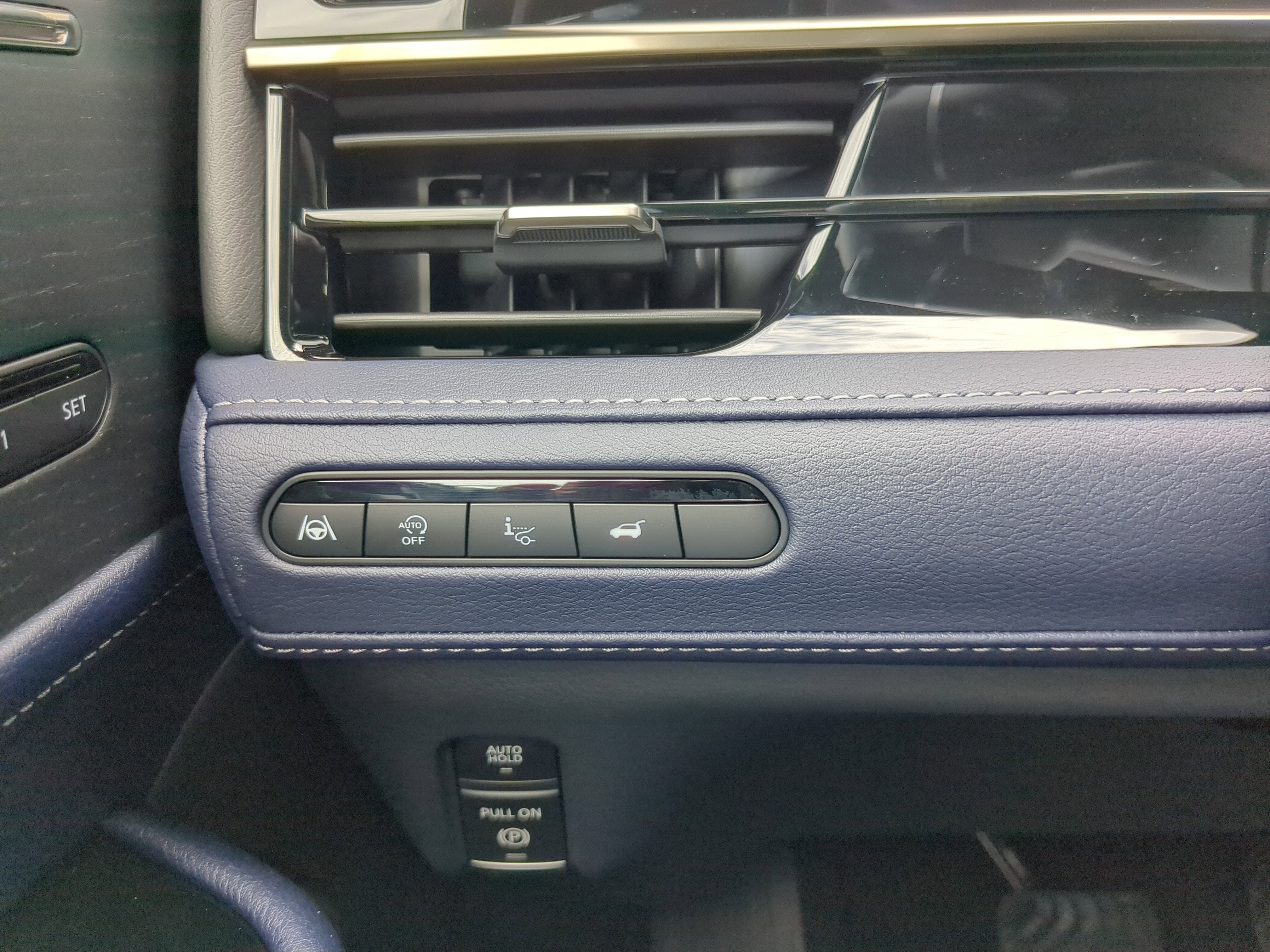 2026 INFINITI QX80 Sport 4WD