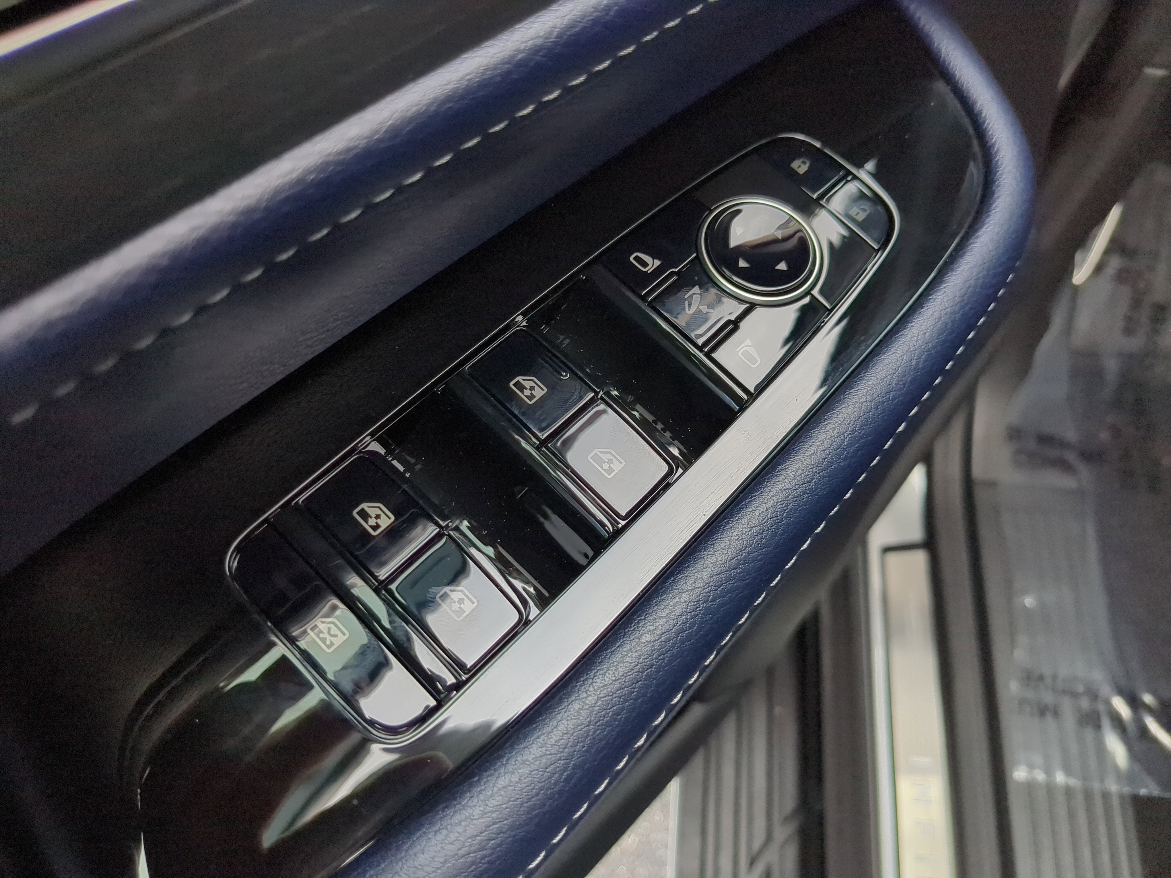 2026 INFINITI QX80 Sport 4WD