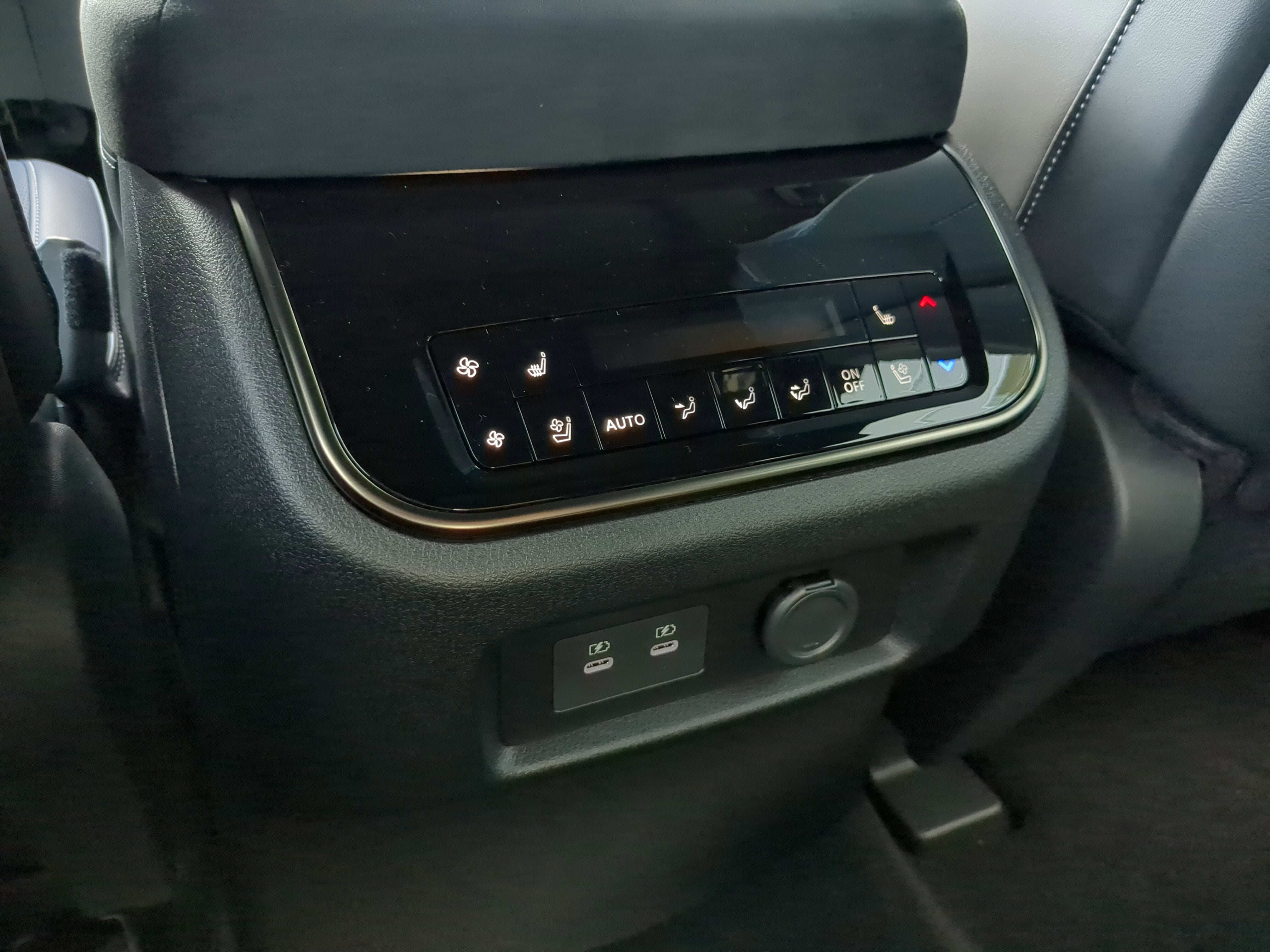 2026 INFINITI QX80 Sport 4WD