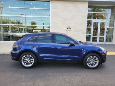2024 Porsche Macan Base