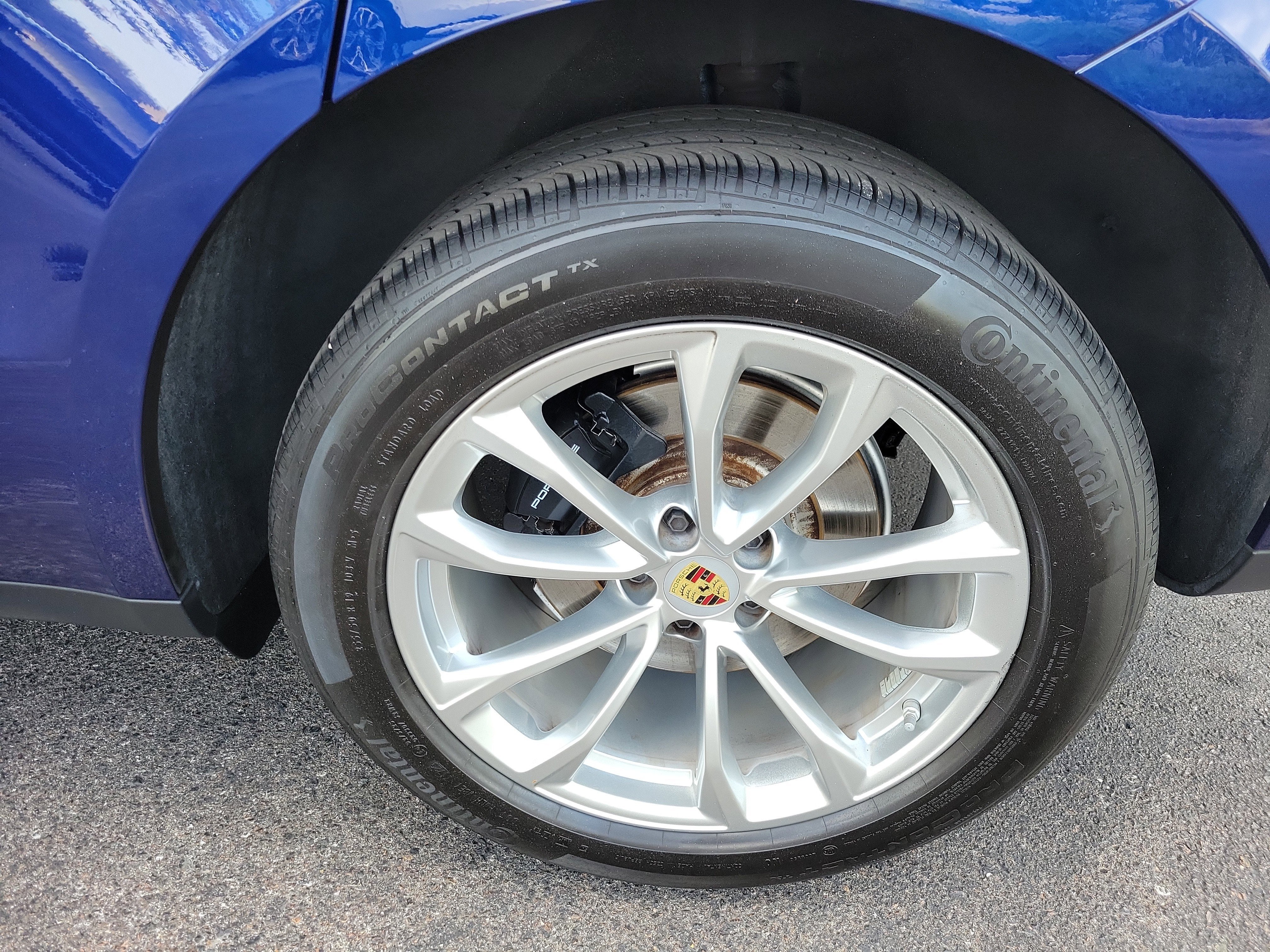 2024 Porsche Macan Base